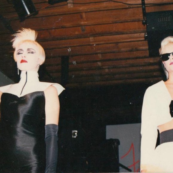 Meet your Posher, Debris - Picture 7 of 8